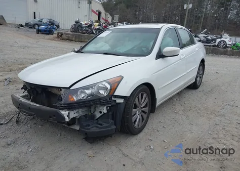 2012 Honda Accord 2.4 Ex-L z USA, uszkodzony, nr VIN 1HGCP2F85CA141650